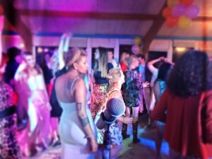 Publiek bruiloft Scheveningen