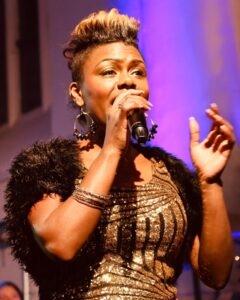 Natasia solist met Koor