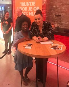 Trijntje Oosterhuis en Natasia